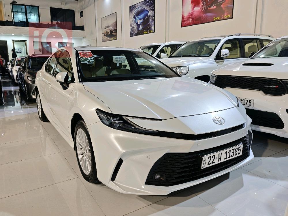 تۆیۆتا کامری